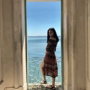 Meet your Posher, Gunes